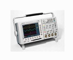 TDS3044B - Tektronix Digital Oscilloscopes
