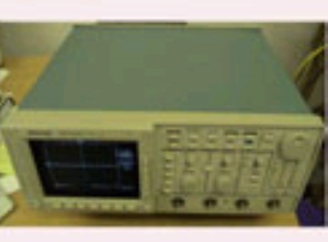 TDS540A - Tektronix Digital Oscilloscopes