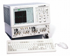 TDS8000B - Tektronix Digital Oscilloscopes