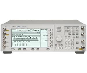 E4438C-504 - Keysight / Agilent / HP Signal Generators