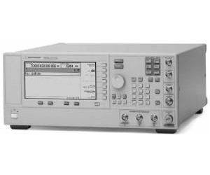 E8257D - Keysight / Agilent / HP Signal Generators